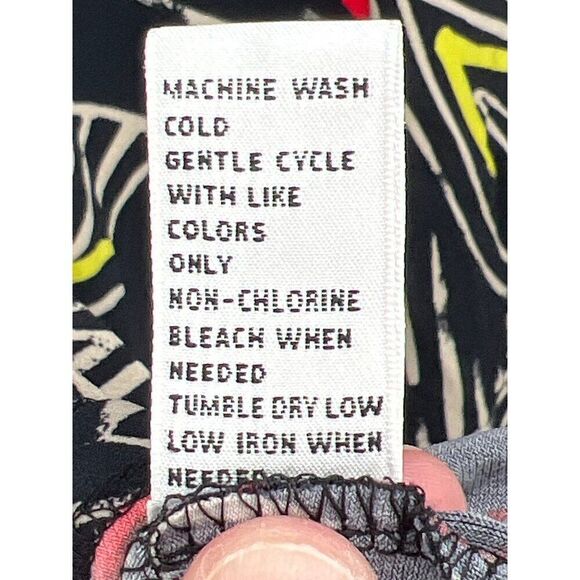 Chaus Womens 2X Abstract Patterned Top With Knot Front 3/4 Sleeves NOS - Picture 7 of 9